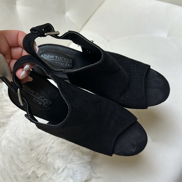 Black chunky open toe heel Adam Tucker mules size 7 - Picture 5 of 6